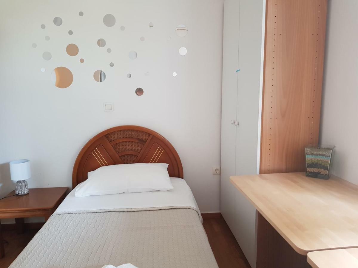 Apartment At Trendy Glyfada's Center *